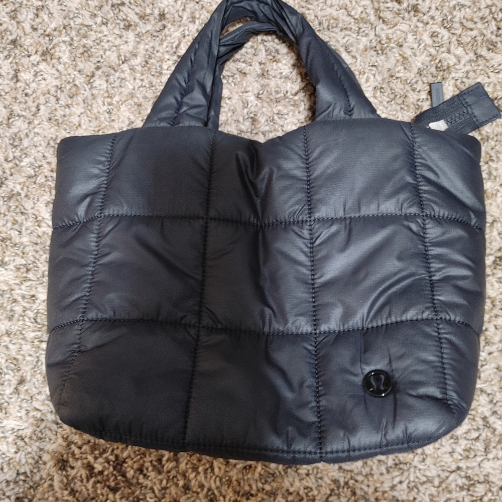 Lululemon Quilted Grid Tote Bag Mini 5L